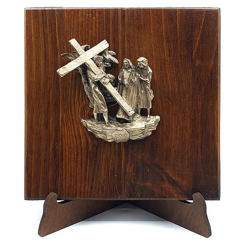 Way of the Cross with 14 stations, bronze on wood, 7 cm 4